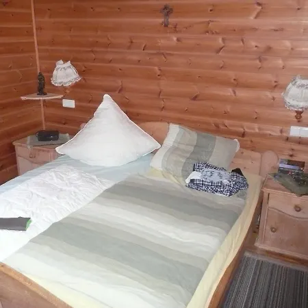 Haus Waldhorn Tatil Evi Viechtach